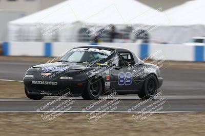 media/Nov-16-2025-CalClub SCCA (Sun) [[2975c16dfc]]/Group 4/Turn 1/